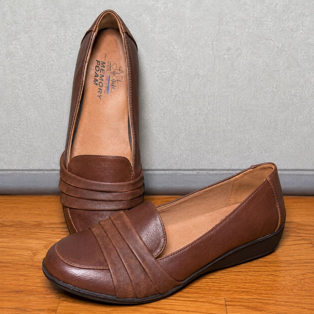 LifeStride Velocity Brown Comfort Loafers Slip On Memory Foam 8.5M NWOT